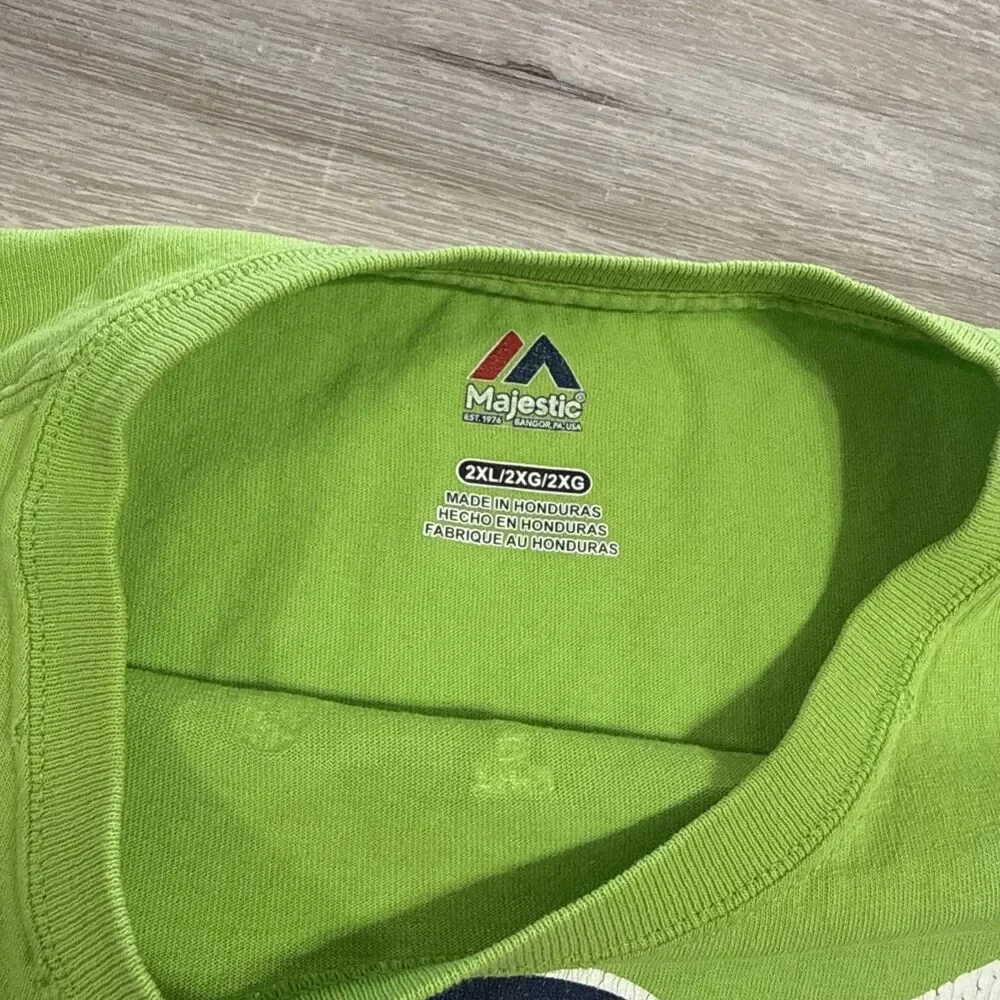 Seattle Seahawks Football Shirt Majestic Men's Green Tee 2XL